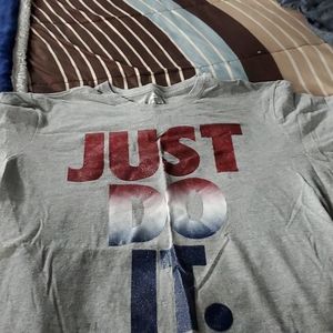 Nike T-Shirt